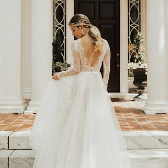 Watters Rutledge BHLDN Wedding Dress - Picture 3 of 11